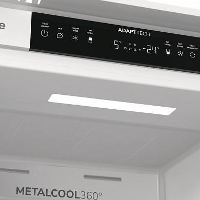 G800 Встраиваемый двухкамерный холодильник, 177.2 x 54 x 54.5 см