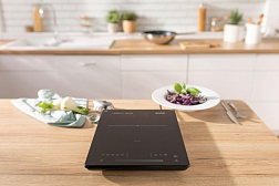 Индукционная плитка