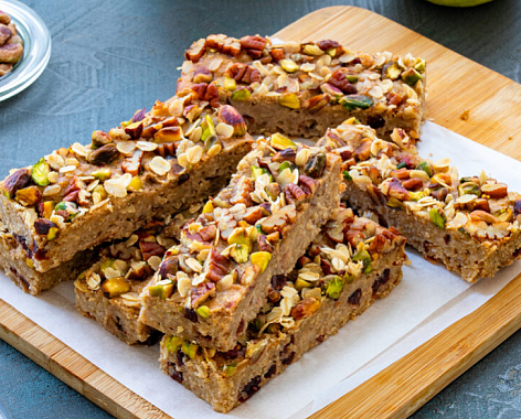 Утренний легкий перекус: рецепт приготовления батончиков мюсли на завтрак