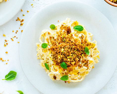 Рецепт тальятелле с лимонной рикоттой и свежим орегано